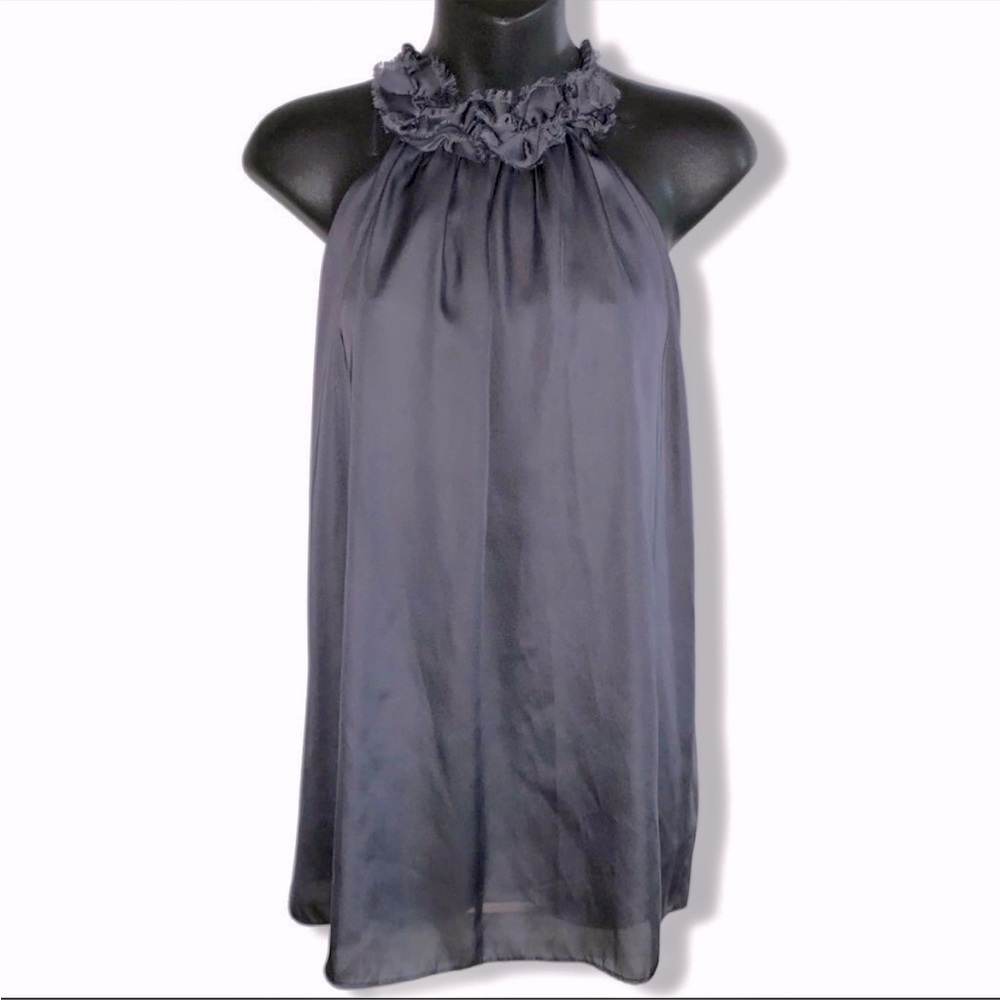Violet & Claire sleeveless top in grey